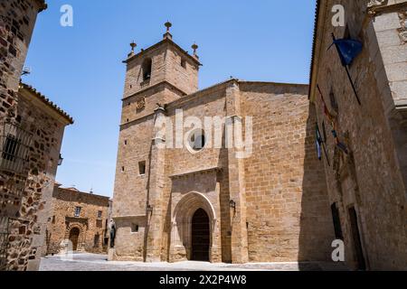 Concatedral de Santa María aus dem 15. Jahrhundert in Cáceres, Extremadura, Spanien Stockfoto