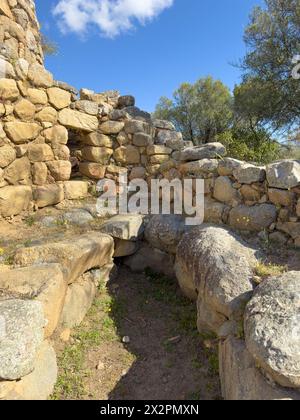 Archäologische Stätte von Nuraghe La Prisgiona - arzachena - Nord Sardinien Stockfoto