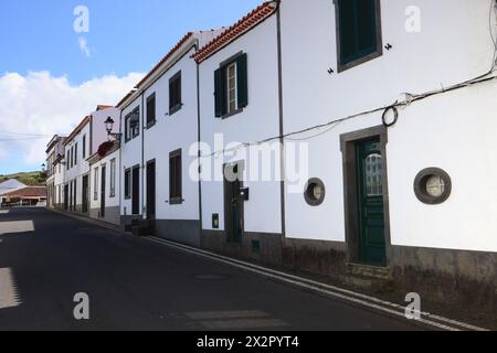 Charakteristische Häuser auf der Insel Sao Miguel, Azoren Stockfoto