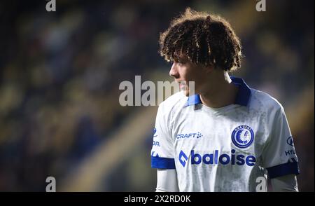 Sint Truiden, Belgien. April 2024. Gent's Franck Surdez wurde während eines Fußballspiels zwischen Sint-Truidense VV und KAA Gent am Dienstag, den 23. April 2024 in Sint-Truiden, am 5. Tag (von 10) der Europa-Play-offs der ersten Liga der Jupiler Pro League 2023-2024 in der belgischen Meisterschaft gezeigt. BELGA PHOTO VIRGINIE LEFOUR Credit: Belga News Agency/Alamy Live News Stockfoto