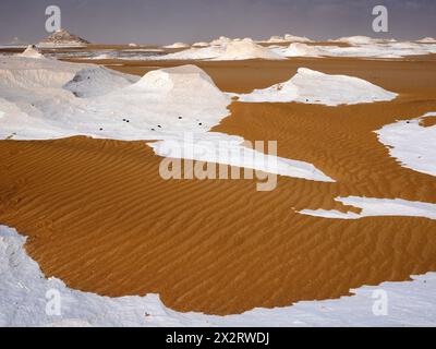 Weiße Kalksteinformationen in der Sahara, Ägypten Stockfoto