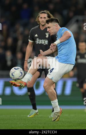 Roma, Italien. April 2024. Lazios Patric während des Halbfinales der Coppa Italia (Leg 2 von 2) zwischen Lazio und Juventus im Olympiastadion in Rom, Italien - Dienstag, 23. April 2024. Sport - Fußball . (Foto: Alfredo Falcone/LaPresse) Credit: LaPresse/Alamy Live News Stockfoto