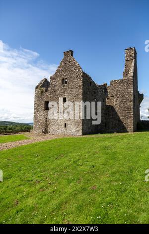 20.07.2019, Tully, County Tyrone, Nordirland, Vereinigtes Königreich - Ruinen von Tully Castle, erbaut für den Ulster-Schotten Sir John Hume 1612-1615 und brannten ab Stockfoto