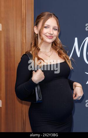 Amazon Prime Premiere - Maxton Hall - die Welt zwischen uns Alina Moor bei der Amazon Prime Premiere von Maxton Hall - die Welt zwischen uns im Zoo Palast am 23.04.2024 in Berlin. *** Amazon Prime Premiere Maxton Hall die Welt zwischen uns Alina Moor bei der Amazon Prime Premiere von Maxton Hall die Welt zwischen uns im Zoo Palast am 23 04 2024 in Berlin Copyright: XEventpressxKochanx Stockfoto