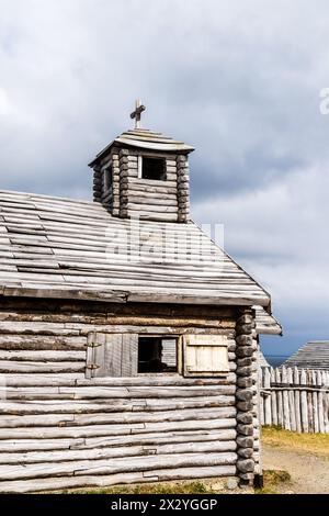 Fuerte Bulnes ist eine Rekonstruktion einer alten historischen Festung, die von den Chilenen gebaut wurde, um ihre Präsenz entlang der Magellanstraße zu etablieren. Stockfoto