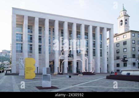 Der italienische Rationalist Palazzo della Liberta von Alziro Bergonzo wurde 1939 bis 1940 als lokaler Sitz der Faschistischen Nationalpartei auf der Piazza della Libert erbaut Stockfoto