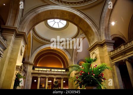 Die große Halle des Metropolitan Museum of Art (Met) an der Fifth Avenue - Manhattan, New York City Stockfoto