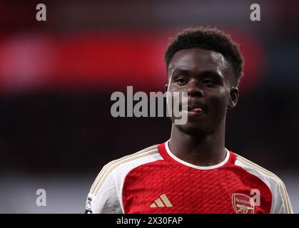 London, Großbritannien. April 2024. Bukayo Saka von Arsenal während des Premier League Spiels im Emirates Stadium, London. Der Bildnachweis sollte lauten: David Klein/Sportimage Credit: Sportimage Ltd/Alamy Live News Stockfoto