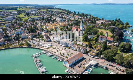 Blick auf die Thurgauer Gemeinde Romanshorn am Bodensee. (Romanshorn, Schweiz, 02.07.2022) Stockfoto