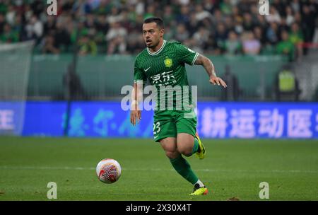 Der Beijing Guoan Football Club besiegte den Qingdao West Coast Football Club mit 4-1 in der siebten Runde der Chinesischen Super League (CSL) 2024 in Peking. Stockfoto