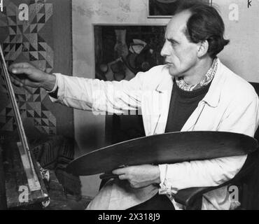 Seidl-Seitz, Josef, 9.3.1908–1.12.1988, deutscher Maler, in seinem Atelier, MÜNCHEN, 1953, ADDITIONAL-RIGHTS-CLEARANCE-INFO-NOT-AVAILABLE Stockfoto