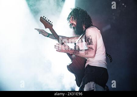 Tilburg, Niederlande. April 2024. Die amerikanische Post-Black-Metal-Band Agriculture gibt ein Live-Konzert während des niederländischen Musikfestivals Roadburn Festival 2024 in Tilburg. (Foto: Gonzales Foto - Peter Troest). Stockfoto