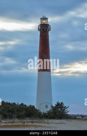 Geografie / Reisen, USA, New Jersey, Long Beach Island, Barnegat Light, BAUJAHR 1859, DÄMMERUNG, ZUSÄTZLICHE RECHTE-CLEARANCE-INFO-NICHT-VERFÜGBAR Stockfoto