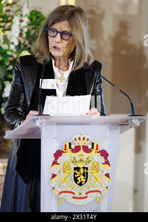 Brüssel, Belgien April 2024. Gräfin Ann D'Alcancatara hält eine Rede bei der Verleihung des Queen-Mathilde-Preises "ISEE/IDO" des Queen-Mathilde-Fonds am Mittwoch, den 24. April 2024, im Königlichen Palast in Brüssel. Jedes Jahr unterstützt der Fonds Dutzende von Initiativen in Belgien, die schutzbedürftige Kinder und Jugendliche unterstützen. Der Projektaufruf „Ich SEHE, IDEE, ich TUE“ bietet speziell Unterstützung und professionelle Beratung für junge Menschen, die nach Lösungen für lokale Herausforderungen suchen, und zielt somit darauf ab, das soziale Unternehmertum junger Menschen zu fördern. Während dieses letzten Zyklus ja Stockfoto