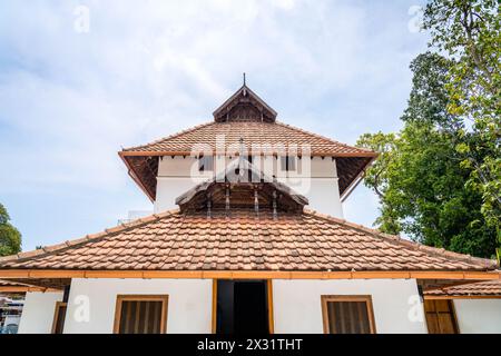 Die Cheraman Juma Moschee ist Kodungallur im Bezirk Thrissur. Nach hagiographischen Legenden wird behauptet, dass die Moschee 629 n. Chr. erbaut wurde Stockfoto