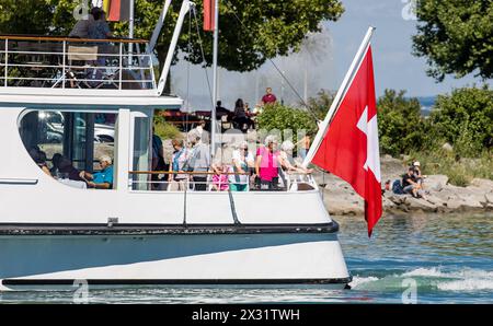 Die MS Säntis der Schweizerischen Bodensee Schifffahrt fährt in den Hafen von Romanshorn im Kanton Thurgau ein. (Romanshorn, Schweiz, 21.08.2023) Stockfoto