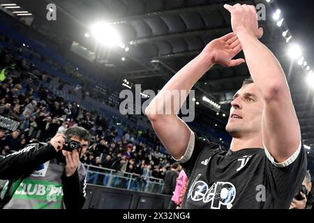 Arkadiusz Milik vom Juventus FC feiert am 23. April 2024 im Olimpico-Stadion in Rom (Italien) das Halbfinalspiel zwischen SS Lazio und Juventus FC. Stockfoto