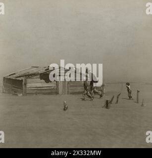 Arthur Rothstein, A Farmer and His Two Sons during a Dust Storm, Cimarron County, Oklahoma, 1936, Foto als Ikone der Dust Bowl Stockfoto