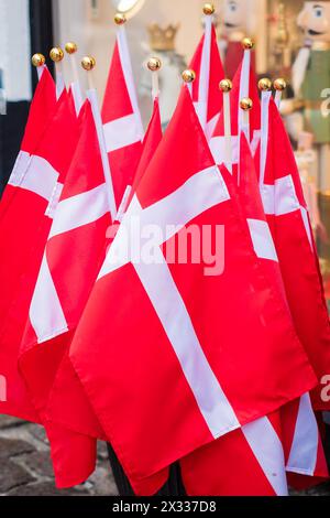 Viele kleine dänische Flaggen. Stockfoto