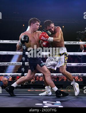 24. April 2024; Hordern Pavilion, Sydney, NSW, Australien: Australian Super Welterweight Title, Nikita Tszyu gegen Danilo Creati; Nikita Tszyu landet auf Danilo Creati Stockfoto