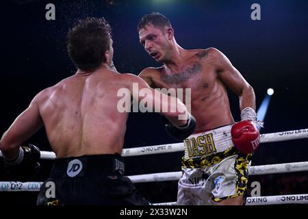 24. April 2024; Hordern Pavilion, Sydney, NSW, Australien: Australian Super Welterweight Title, Nikita Tszyu gegen Danilo Creati; Danilo Creati landet einen Aufwärtstrend auf Nikita Tszyu Stockfoto