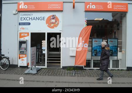 Kopenhagen/Dänemark/24. April 2024/Wechselstube von Ria für Geldtransfers in dänischer Hauptstadt. (Photo.Francis Joseph Dean/Dean Pictures) (nicht für kommerzielle Zwecke) Stockfoto