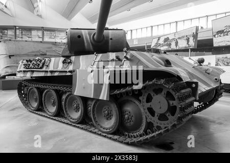 Bovington.Dorset.Vereinigtes Königreich.8. August 2023.Ein deutscher Pantherpanzer aus der zweiten Welt ist im Tank Museum in Dorset zu sehen Stockfoto