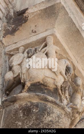 Kampf zwischen Roland und dem riesigen Ferragut, Palast der Monarchen von Navarra, Stadt Estella-Lizarra, Navarra, Nordspanien Stockfoto