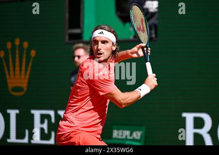 Paris, Frankreich. April 2024. Stefanos Tsitsipas während des Rolex Monte-Carlo ATP Masters 1000 Tennis am 13. April 2024 im Monte Carlo Country Club in Roquebrune Cap Martin, Frankreich bei Monaco. Quelle: Victor Joly/Alamy Live News Stockfoto