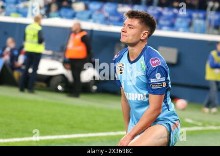 Sankt Petersburg, Russland. April 2024. Andrey Mostovoy (17) aus Zenit, der während des russischen Premier League-Fußballspiels zwischen Zenit Sankt Petersburg und Rubin Kazan in der Gazprom Arena zu sehen war. Endpunktzahl: Zenit 0:2 Rubin. (Foto: Maksim Konstantinov/SOPA Images/SIPA USA) Credit: SIPA USA/Alamy Live News Stockfoto