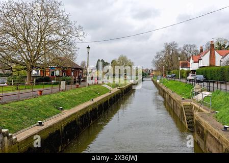 Teddington Lock an der Themse Greater London England Großbritannien Stockfoto