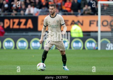 Lorient, Frankreich. April 2024. Lucas Hernandez von PSG während des Fußballspiels der französischen Meisterschaft Ligue 1 zwischen dem FC Lorient und Paris Saint-Germain (PSG) am 24. April 2024 im Stade du Moustoir in Lorient, Frankreich - Foto Jean Catuffe/DPPI Credit: DPPI Media/Alamy Live News Stockfoto