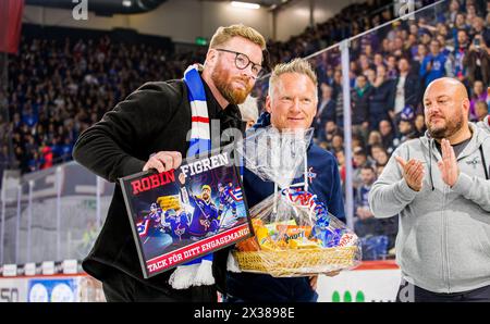 Der schwedische Eishockeyspieler Robin Figren, welcher auf die Saison 2019/2020 zum EHC Kloten kam, wird vor dem Zürcher Derby gegen die ZSC Lions dur Stockfoto