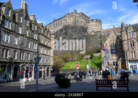 Edinburgh, Schottland - 31. März 2024: Blick auf Grassmarket auf Edinburgh auf Schottland Stockfoto