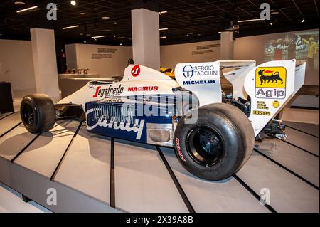 23/2024 Turin (Italien) der Toleman TG184-Hart (1984), mit dem Ayrton Senna die ersten Podestplätze in seiner legendären F1-Geschichte erreichte Stockfoto