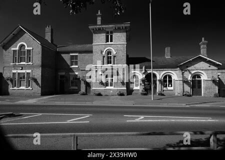 Vorderansicht des Bahnhofs Spalding, Lincolnshire, England, Großbritannien Stockfoto