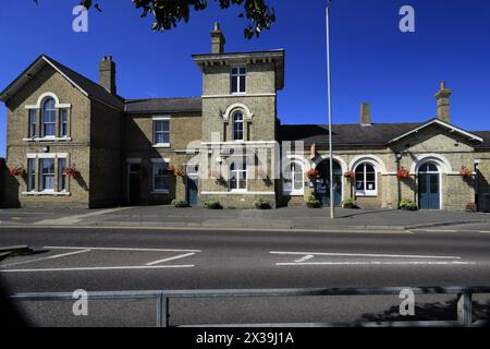 Vorderansicht des Bahnhofs Spalding, Lincolnshire, England, Großbritannien Stockfoto