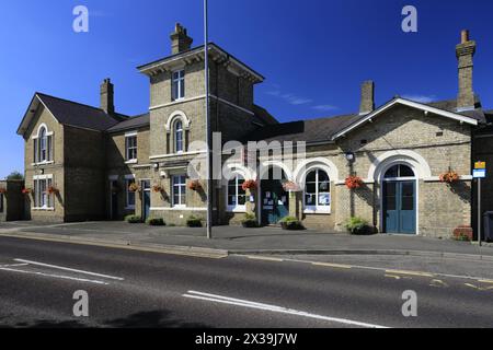 Vorderansicht des Bahnhofs Spalding, Lincolnshire, England, Großbritannien Stockfoto