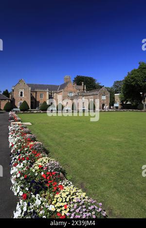 Frühlingsblumen in Ayscoughfee Hall and Gardens; Spalding Town; Lincolnshire; England; Großbritannien Stockfoto