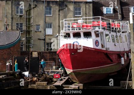 Um Bristol Harbourside. Die Marianne von Manchester im Trockendock am Underfall Yard. Stockfoto