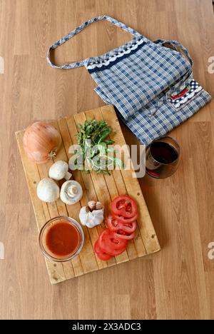 Hausgemachte Pizzazutaten, Essenskits für zuhause oder für einen lustigen Familienabend. Stockfoto