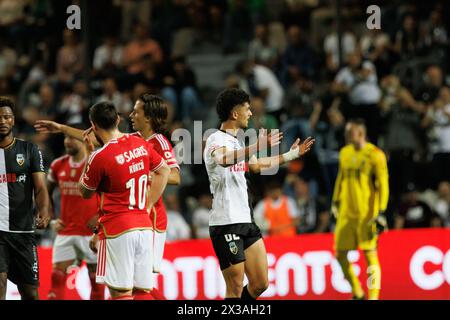 Belloumi feiert, nachdem er beim Spiel der Liga Portugal zwischen dem SC Farense und SL Benfica, Estadio de Sao Luis, Faro, Portugal, ein Tor erzielt hat. (Maciej Rogo Stockfoto