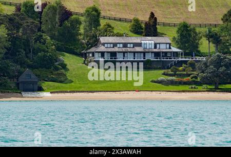 Villen und fabelhafte Häuser von Waiheke Island Stockfoto