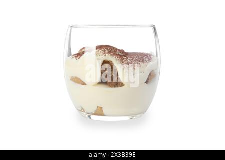 Köstliches Tiramisu in Glas isoliert auf weiß Stockfoto