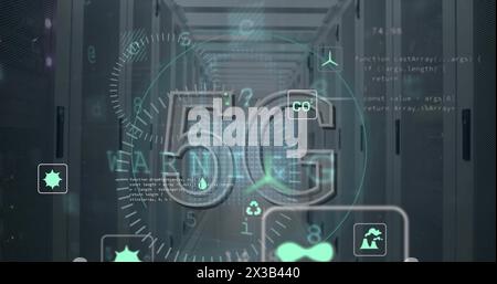Abbildung: 5g-Text, ECO-Symbole und Datenverarbeitung über Computerserver Stockfoto