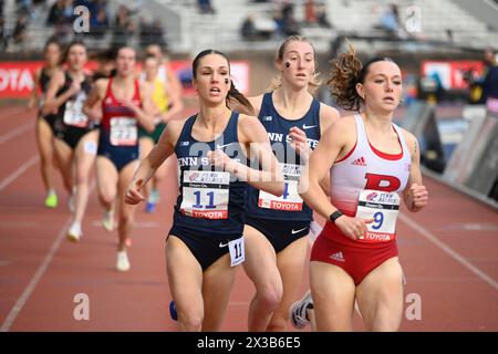 Philadelphia, Usa. April 2024. Die Athleten treten am ersten Tag des 128. Penn Relays Carnaval, dem größten Leichtathletik-Treffen der USA, am 25. April 2024 im Franklin Field in Philadelphia, PA, USA, an. (Foto: Bastiaan Slabbers/SIPA USA) Credit: SIPA USA/Alamy Live News Stockfoto