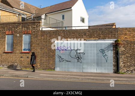 Gillingham ist eine Stadt in der Unitary Authority Area von Medway im Zeremonial County of Kent, England. Die Stadt bildet einen Ballungsraum mit den Nachbarstädten Chatham, Rochester, Strood und Rainham. Es ist auch die größte Stadt im Stadtteil Medway. Im Jahr 2020 hatte sie 108 785 Einwohner. Stockfoto