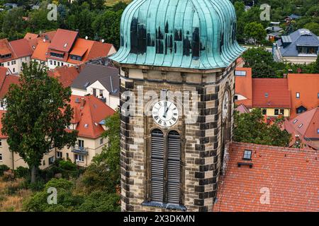 Eine Uhr, 13 Uhr oder 60 Minuten nach zwölf Uhr, Zeit auf der Kirchturmuhr in Stolpen, Sachsen. Stockfoto