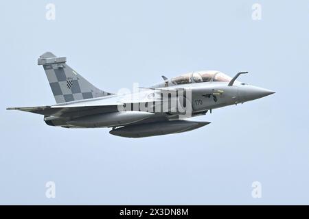 Velika Gorica, 250424. Internationaler Flughafen Dr. Franjo Tudjman, Pleso. Feierliche Ankunft der ersten Gruppe von Rafale-Mehrzweckflugzeugen in Kroatien. Foto: Goran Mehkek / CROPIX Copyright: XxGoranxMehkekx/xCROPIXx gm rafale37-250424 Stockfoto