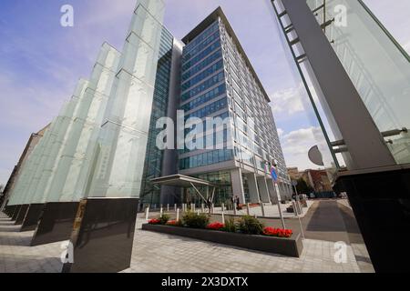 MOSKAU, RUSSLAND - 20. September 2017: Gebäude des Ducat Place III - eines der berühmtesten und hochwertigsten Bürozentren in Moskau. Das 14-stöckige Gebäude Stockfoto